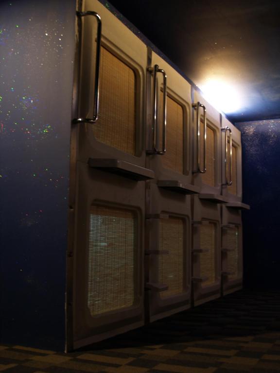Ufo Capsule Hotel Куала-Лумпур Номер фото